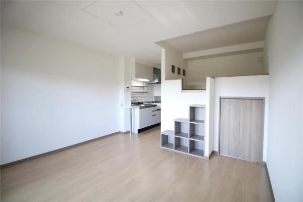 居室・リビング　同間取り別階