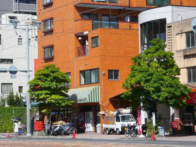 スーパー　セルフ山口（スーパー）まで178m