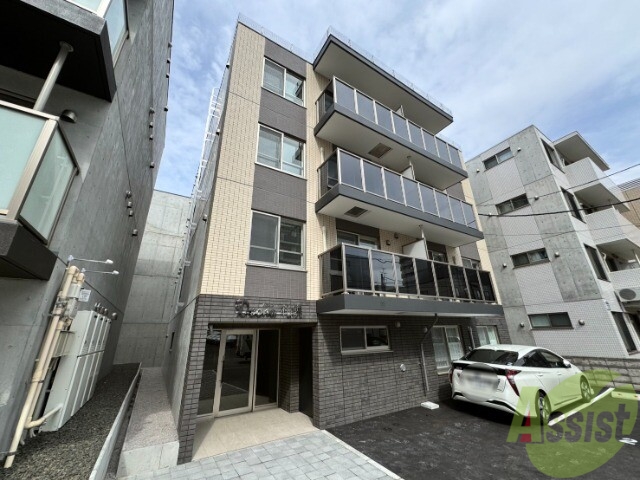 建物外観　札幌市中央区北３条東「Ｄｏｏｎａ札幌」