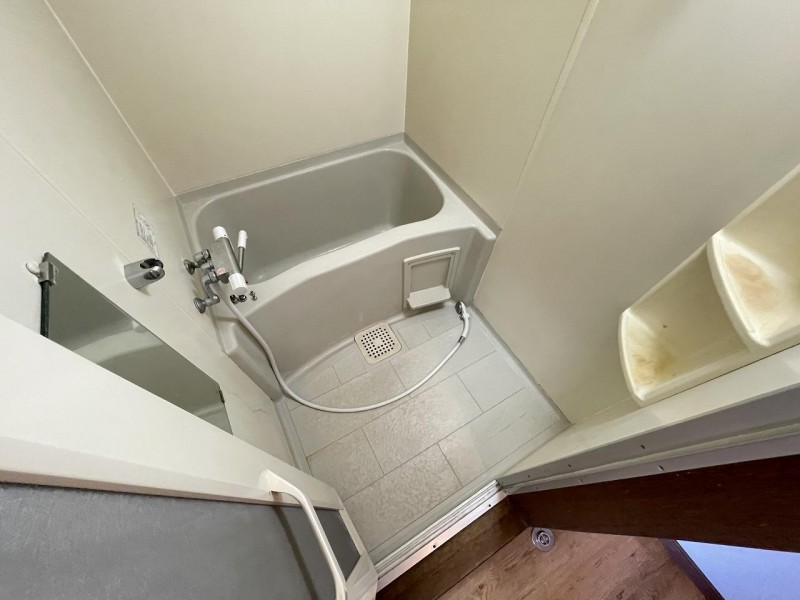 バス・シャワールーム　浴室