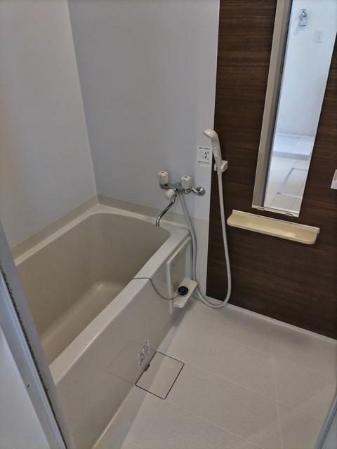 バス・シャワールーム　バス全体