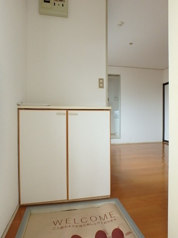 玄関　図面と現状に相違がある場合には現状を優先