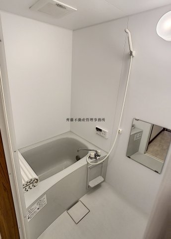 フェリーチェ大街道の風呂写真