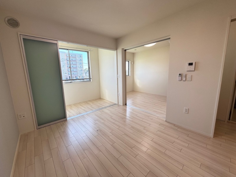 居室・リビング　同型イメージ