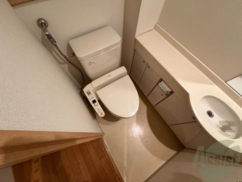 トイレ　トイレです。ウォシュレット付を探している方、おすすめです！