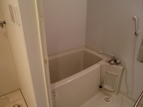 バス・シャワールーム　同タイプ802号室の参考写真