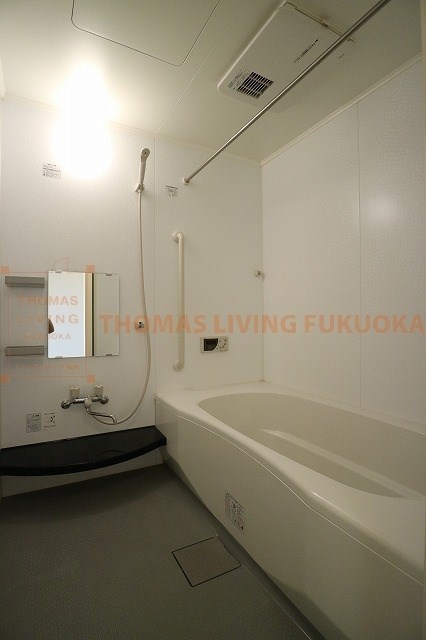 バス・シャワールーム　別室参考写真。