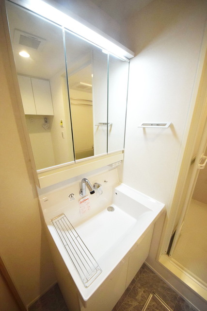 洗面設備　～同施工会社参考写真～