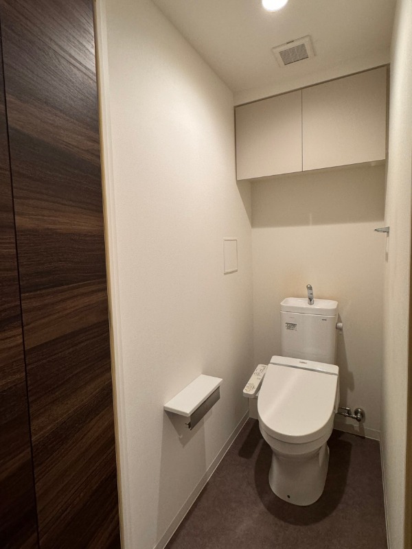 トイレ　※別部屋参考写真