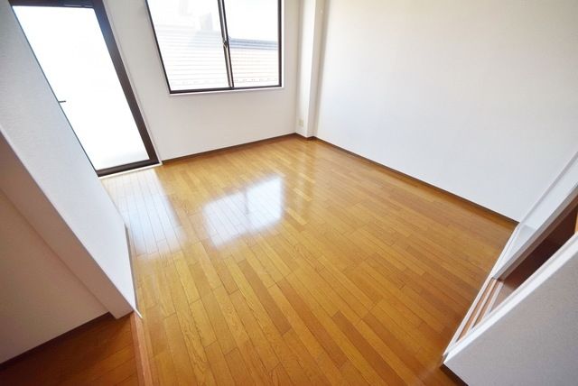 居室・リビング　★7.8帖の洋室です★