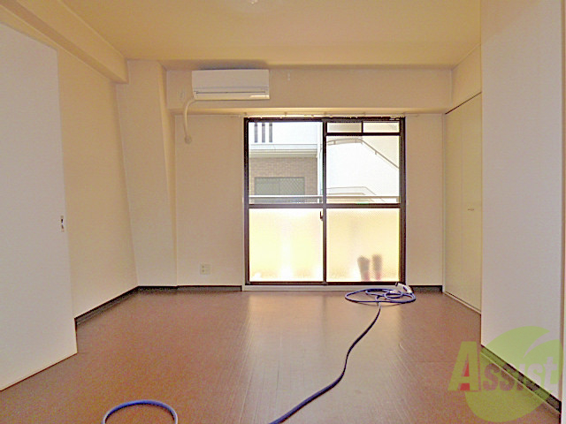 その他部屋・スペース　ホントに７帖？ってくらい広いお部屋ですよ。エアコン付きです。