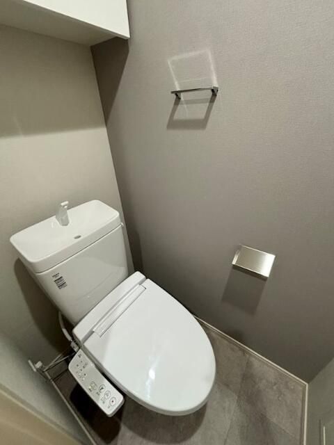 トイレ　洗浄便座付です！