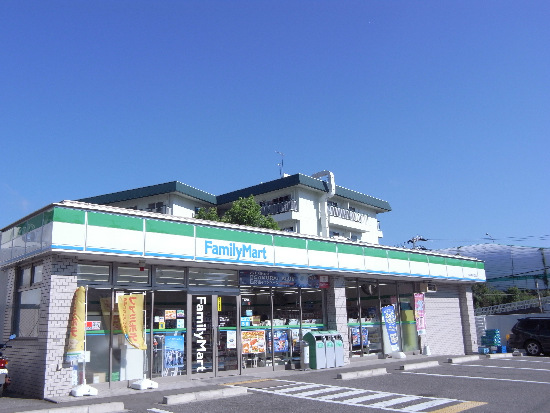 コンビニ　ファミリーマート 垂水清水が丘店（コンビニ）まで399m