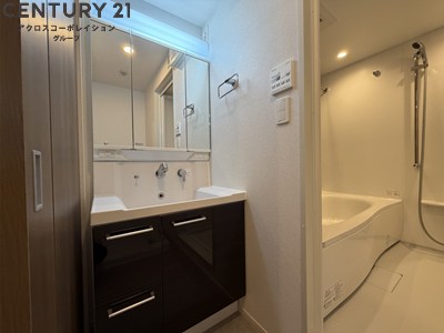 洗面設備　室内洗濯置場があります！