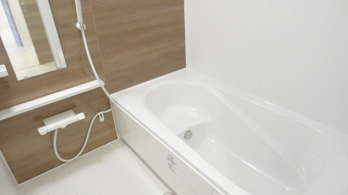 バス・シャワールーム　【M＆Mパークサイド】102 バス