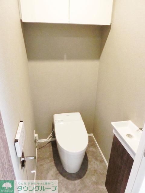 トイレ　※写真は同タイプ住戸です。