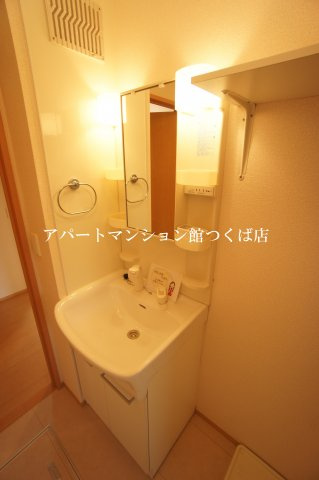 洗面設備　反転です