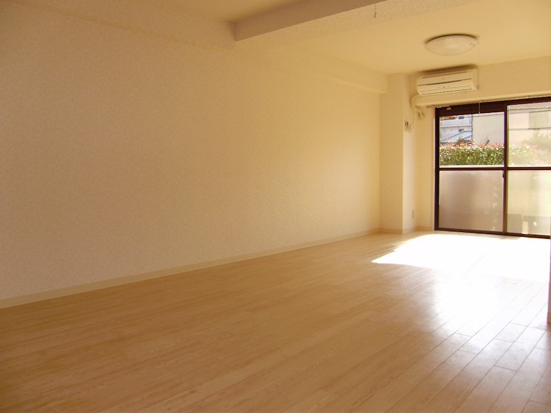 居室・リビング　別部屋参照