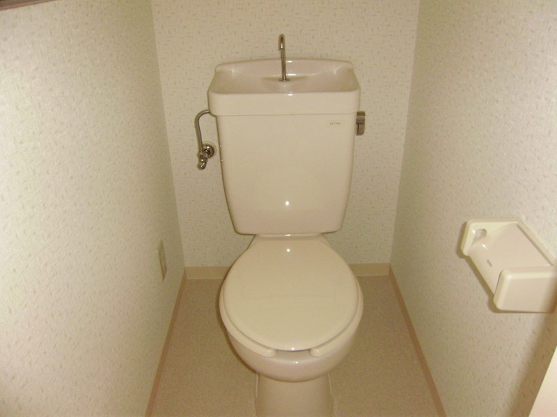 トイレ　別部屋参照