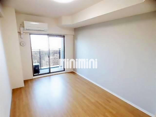 居室・リビング　８．４帖のお部屋