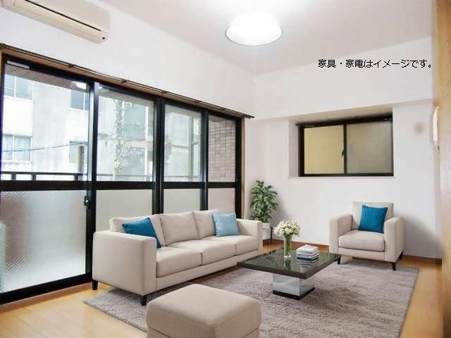 居室・リビング　家具・家電はイメージです。