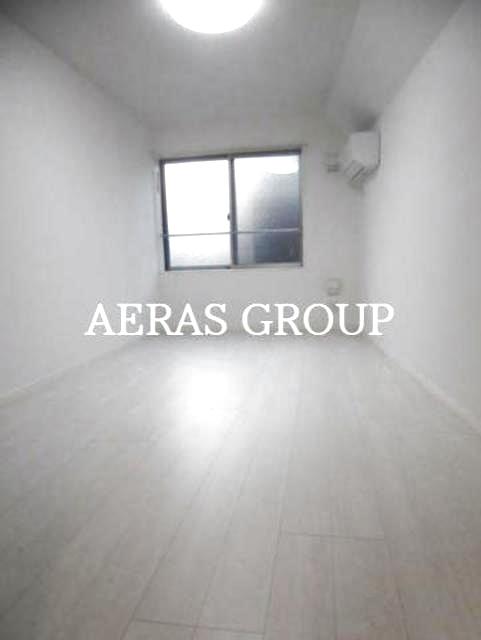 居室・リビング　内装