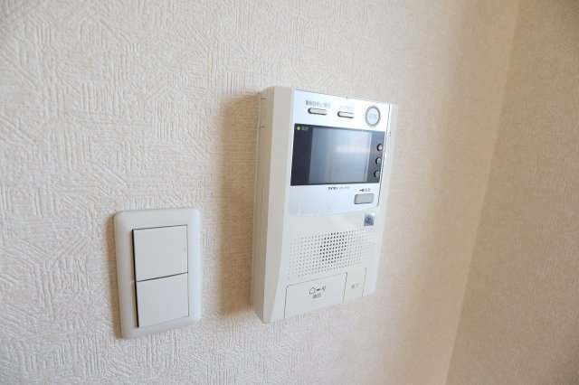セキュリティ　別号室のものです。現状優先になります。