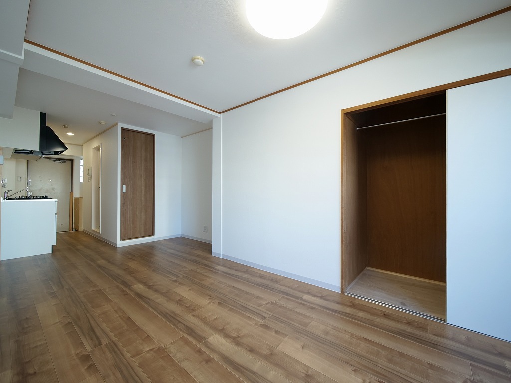 居室・リビング　※写真は別の部屋のものです。