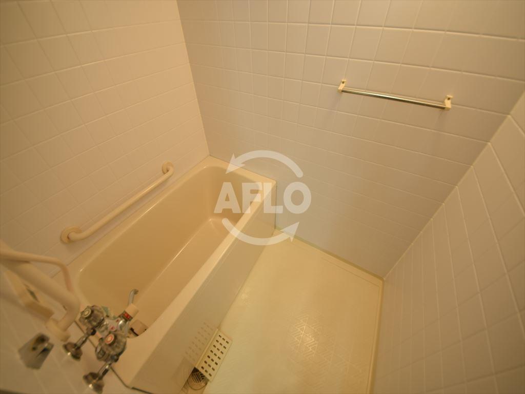 バス・シャワールーム　サウスサイドなにわ筋　浴室