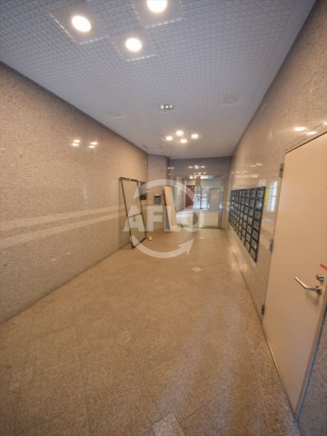 ロビー　サウスサイドなにわ筋　ロビーホール