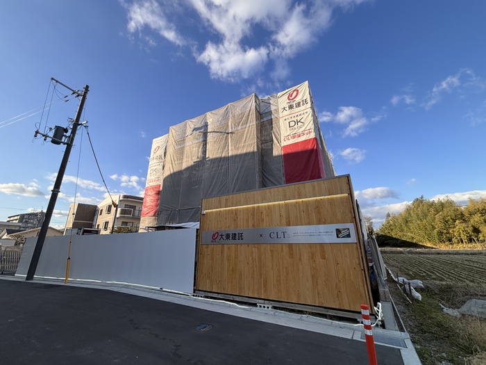 建物外観　建築中