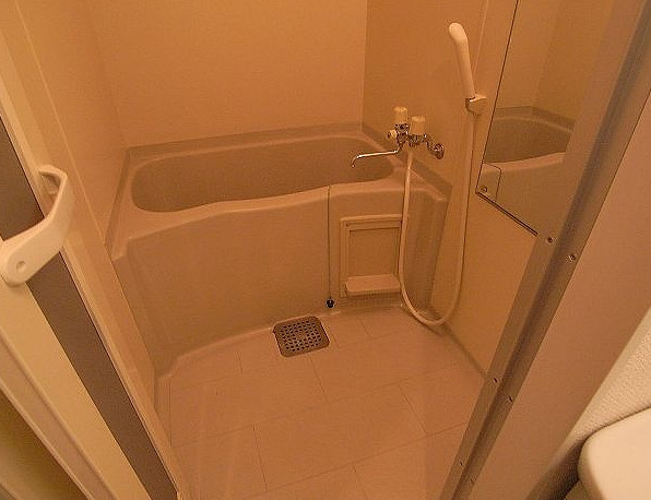 バス・シャワールーム　※別室参考写真です。