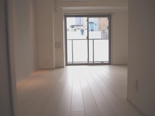 居室・リビング　?