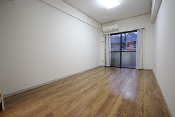 居室・リビング　別部屋の写真です。