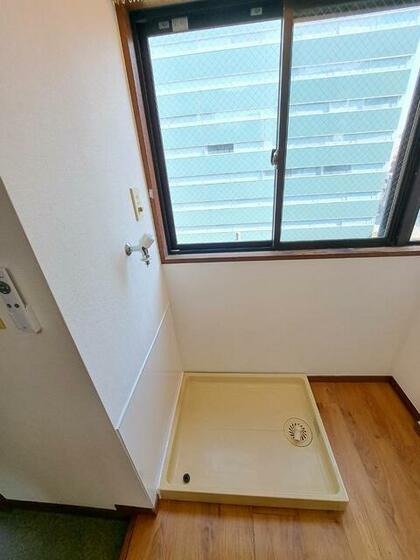 その他設備　洗濯機置場