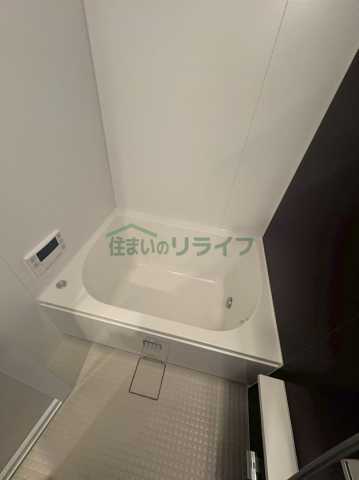 バス・シャワールーム　別部屋の参考写真です。