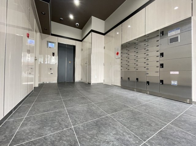 ロビー　フォーリアライズ難波南ファーロ　ロビー