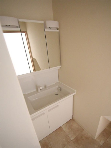 洗面設備　独立洗面化粧台