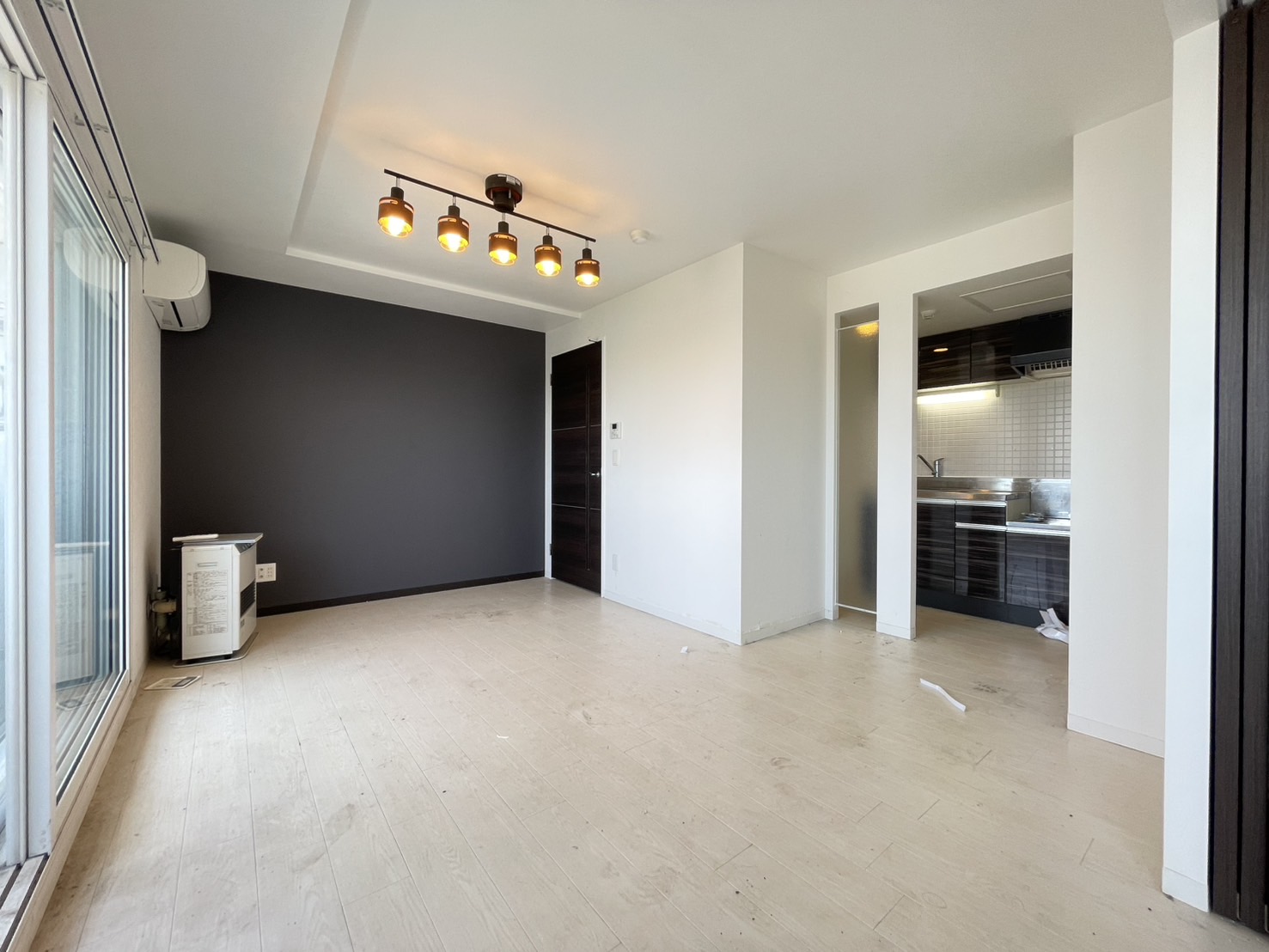 居室・リビング　※反転タイプです