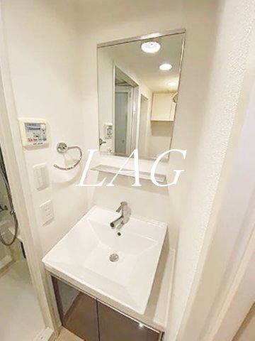 洗面設備　洗面台です。