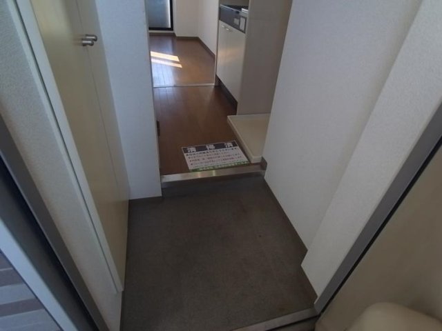 玄関　落ち着いた玄関です