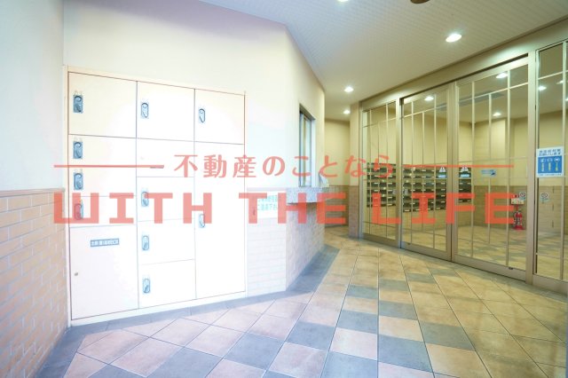 ロビー　落ち着いたロビーです