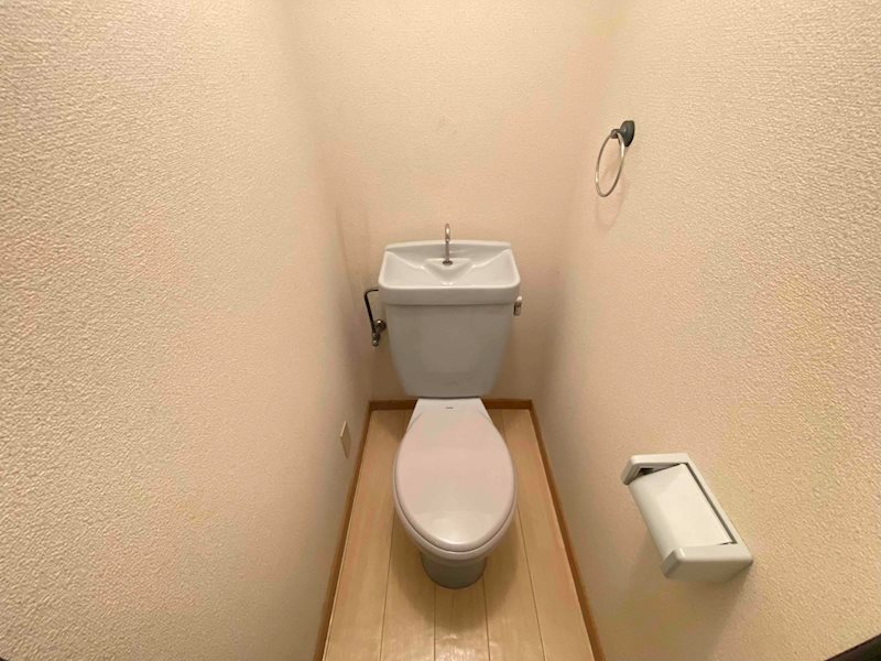 トイレ　別号室イメージ