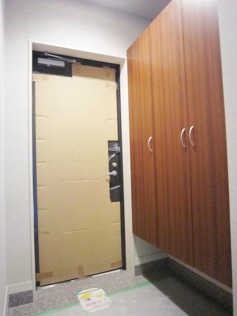 玄関　収納たっぷりシューズＢＯＸ