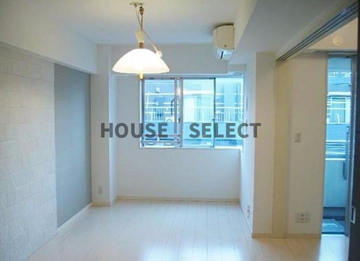 居室・リビング　別号室参考写真