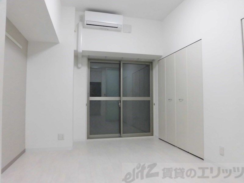 居室・リビング　収納