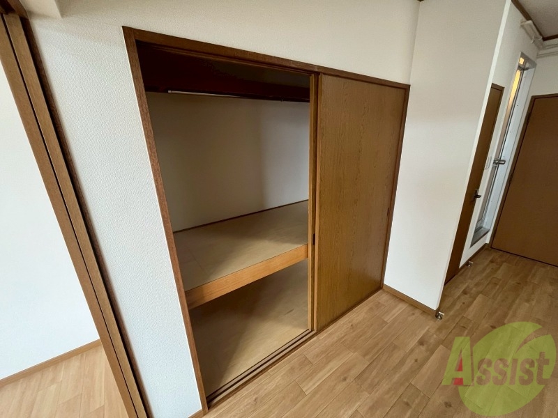 収納　こちらは収納です。物をしまう事ができますね！