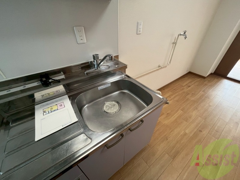 洗面設備　こちらに洗面台があります。朝の洗顔はこちらで。