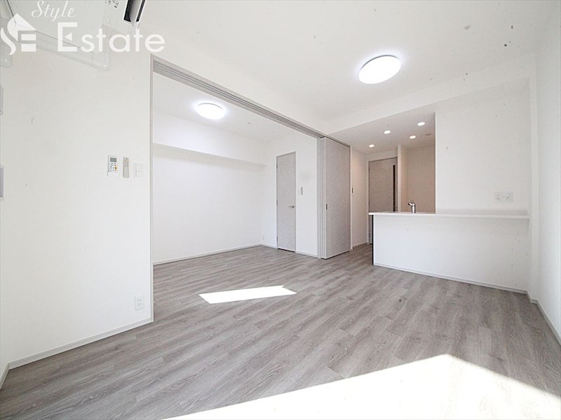 居室・リビング　同仕様写真