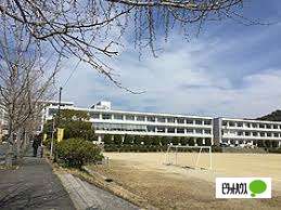 中学校　常滑市立常滑中学校（中学校）まで3142m